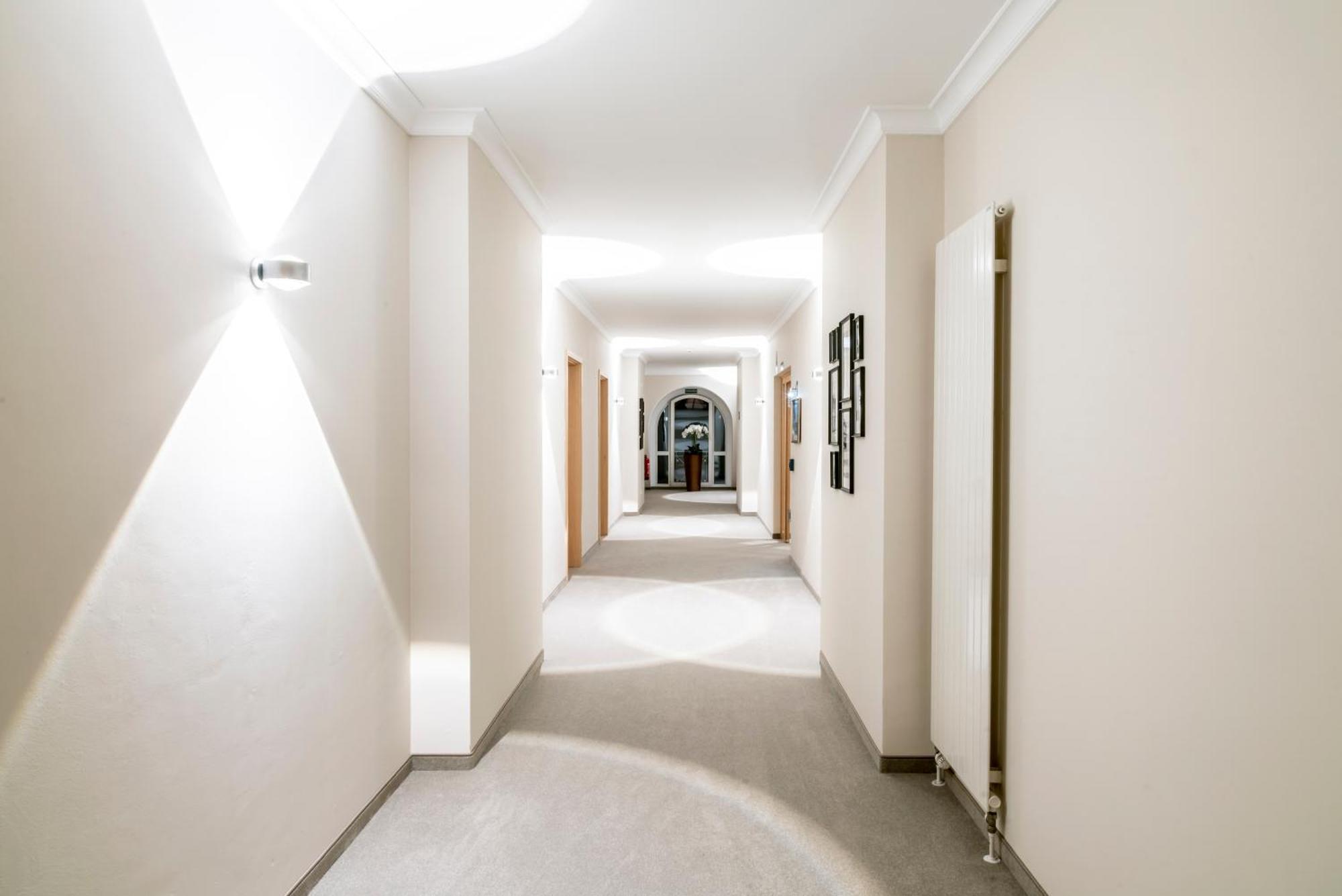 Hotel Sonne Rheda-Wiedenbrueck Exterior photo